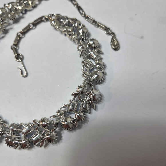 vtg Lisner blue green prong set rhinestone necklace mid century blingy signed - Picture 9 of 16